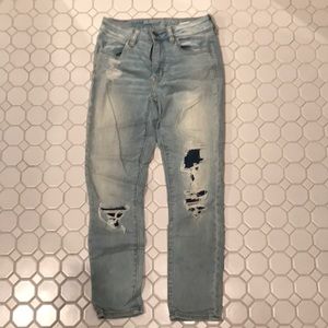 American Eagle Light Wash Jeans